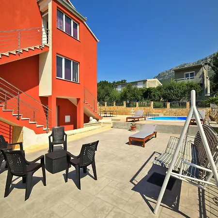 Apartman 2 Bedroom Lovely In Kastel Gomilica Kaštela